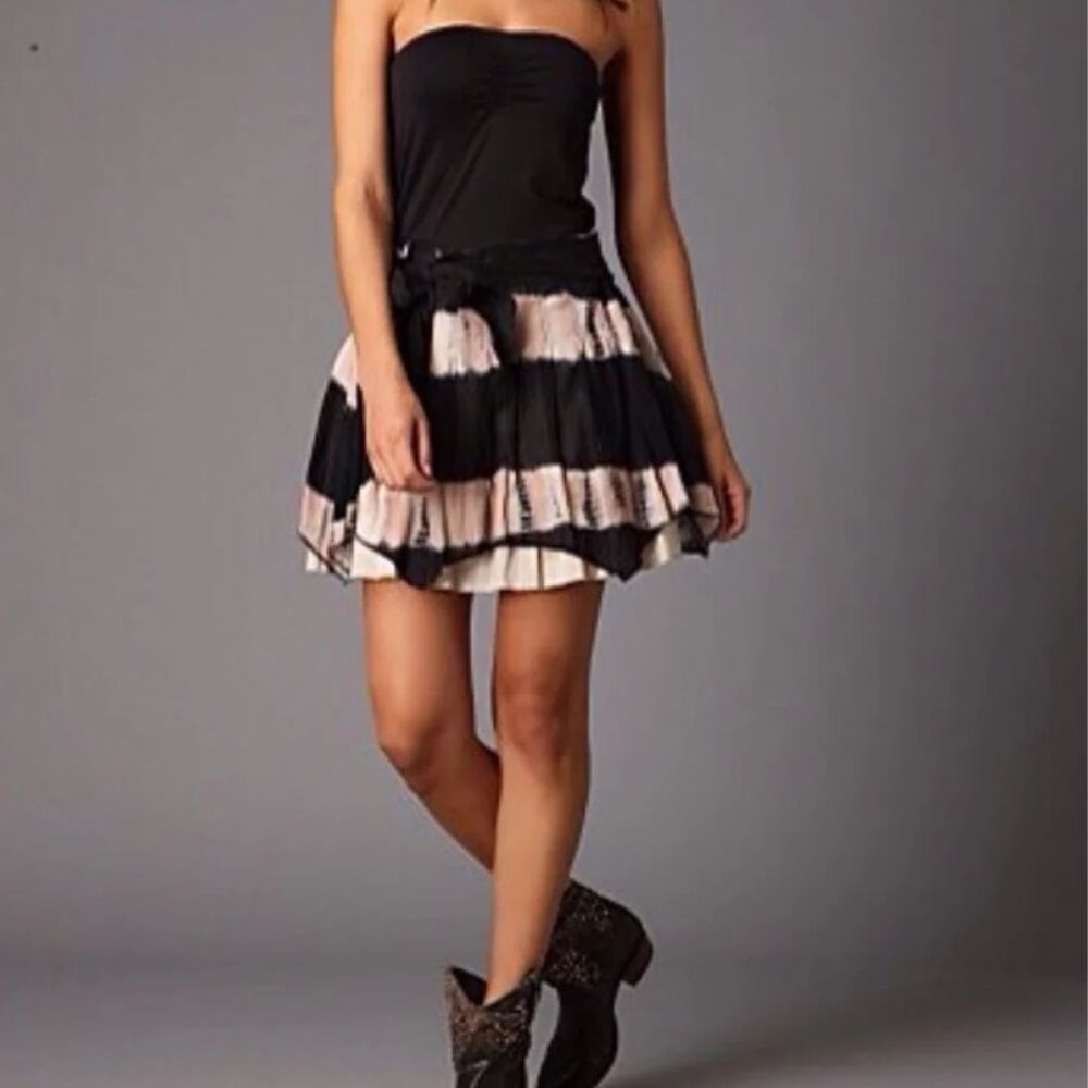 FREE PEOPLE Desert Dancer Tie Dye Mini Skirt Pink Brown Belted Boho Size 6